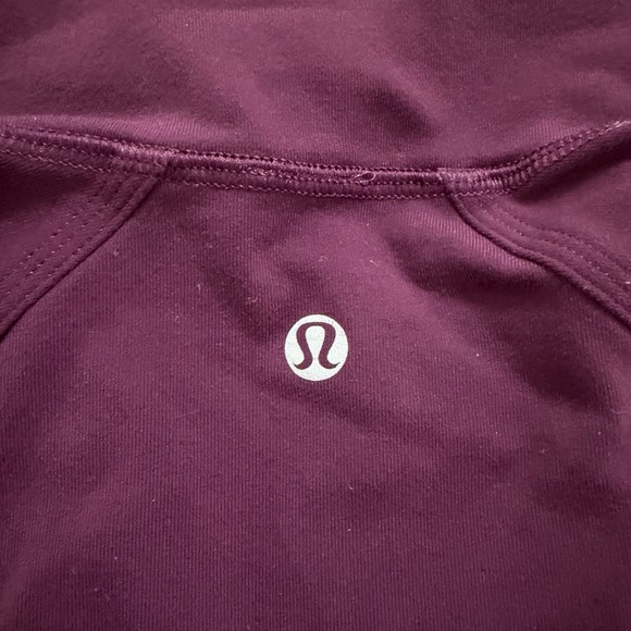 Lululemon Nice Asana Jacket Size 6-8 Plum Low Stripe Raspberry Glo - Picture 3 of 9